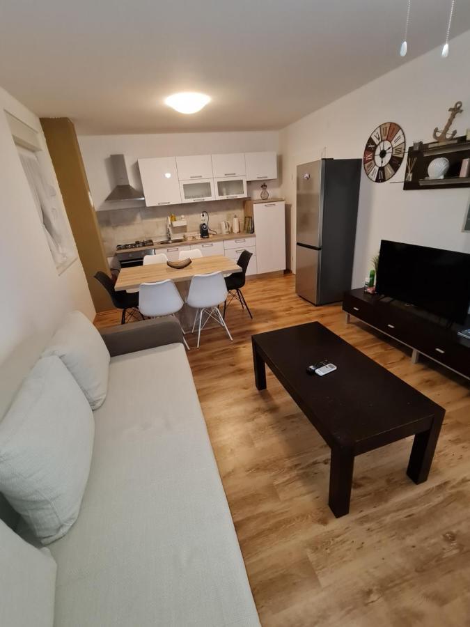 Apartmán Delfin Vidalici Apartman Kustići Exteriér fotografie